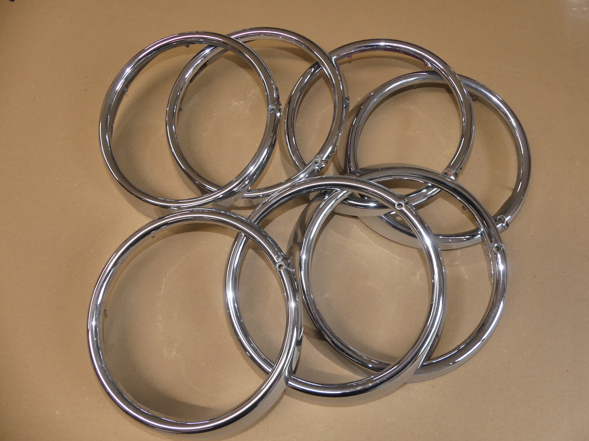 Scheinwerferring, Plastik/Chrom, Original (Gebrauchtteil) Scheinwerferring, Plastik/Chrom, Original (Gebrauchtteil)