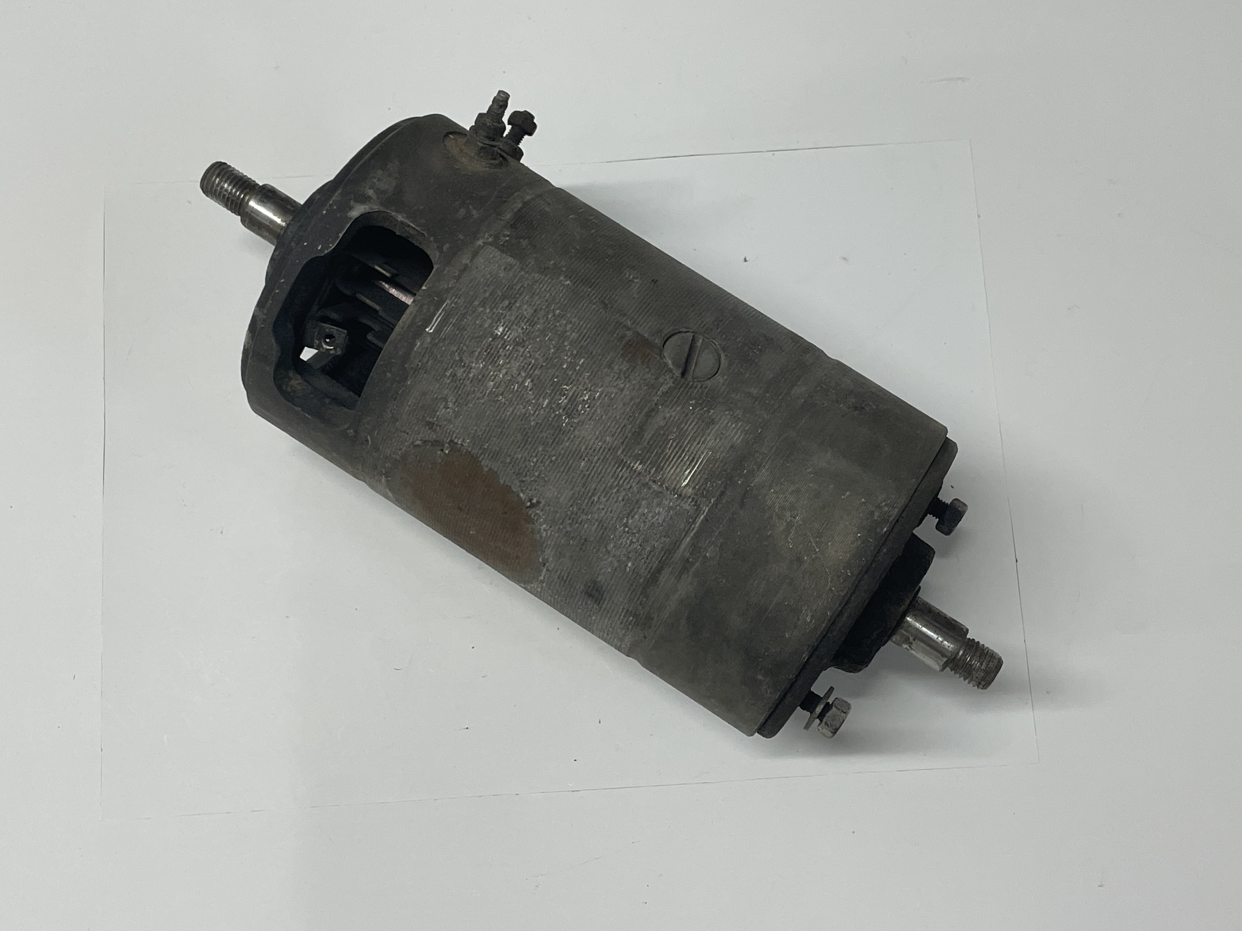 Lichtmaschine, Gleichstrom, 12V, 38A, Bus T2 (Gebrauchtteil)
