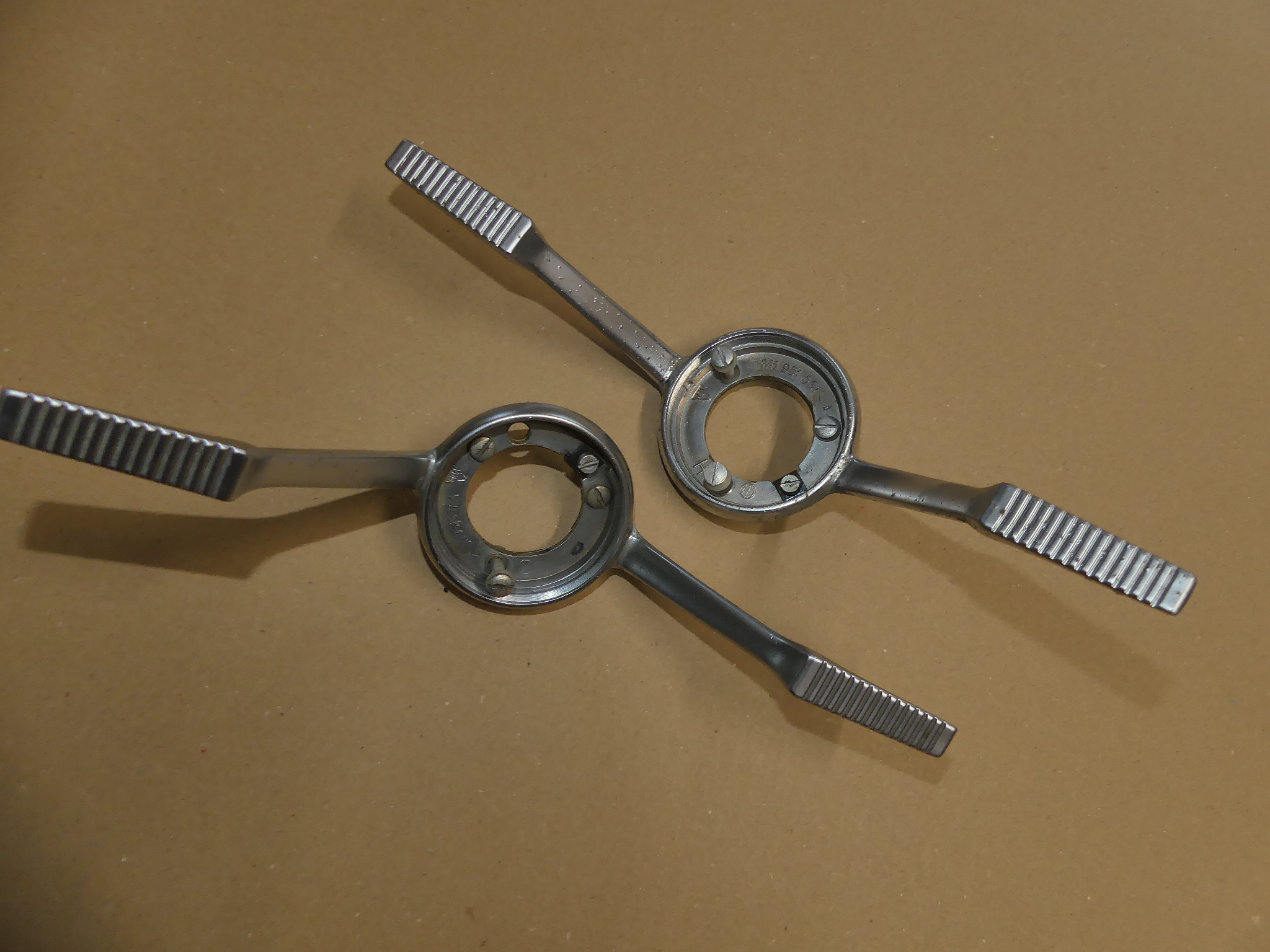 Doppelhuptaste, mattsilber, 8.63-7.65-Gebrauchtteil Doppelhuptaste, mattsilber, 8.63-7.65-Gebrauchtteil